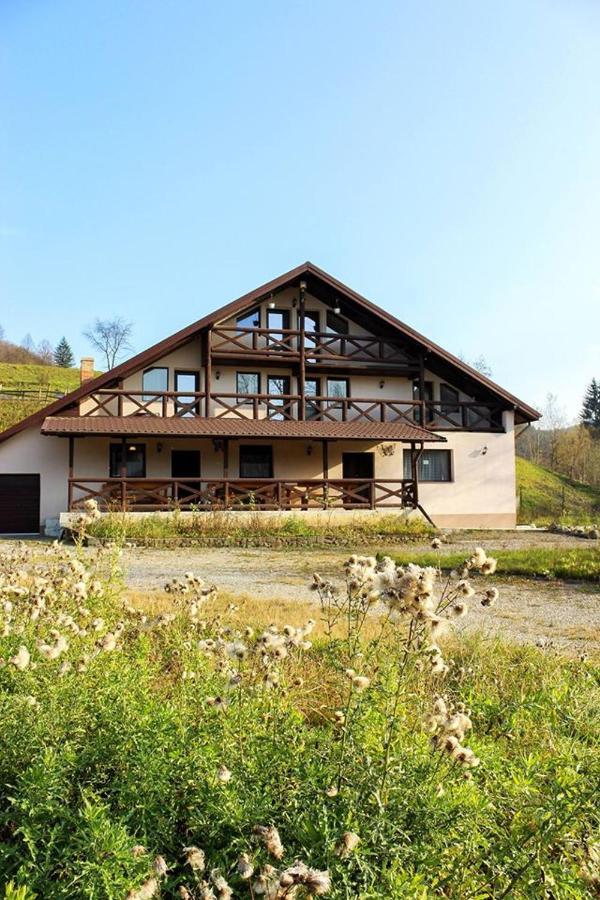 Casa Roua Muntilor Villa Câmpulung Moldovenesc Exterior foto